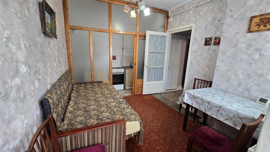 Garsonieră decomandată, mobilată în Ultracentral