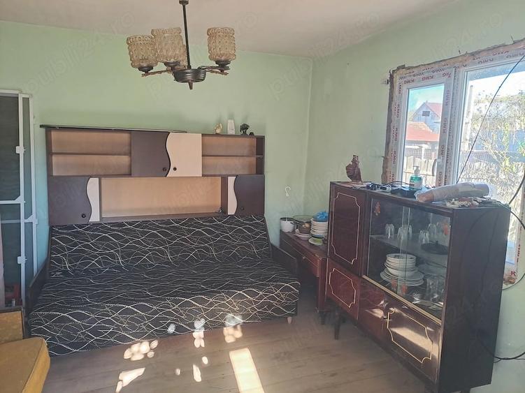 Casă cu Teren 75 Mp în Cungrea