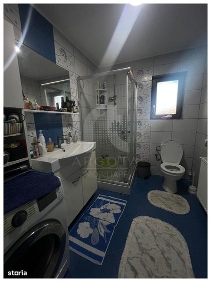Casă cu 4 camere în Spătaru