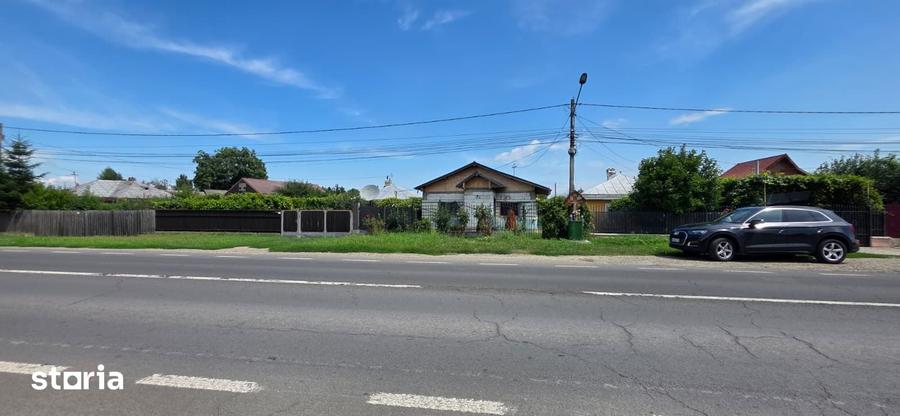 Casă cu 4 camere cu Teren 1172 Mp în Hemeiuș