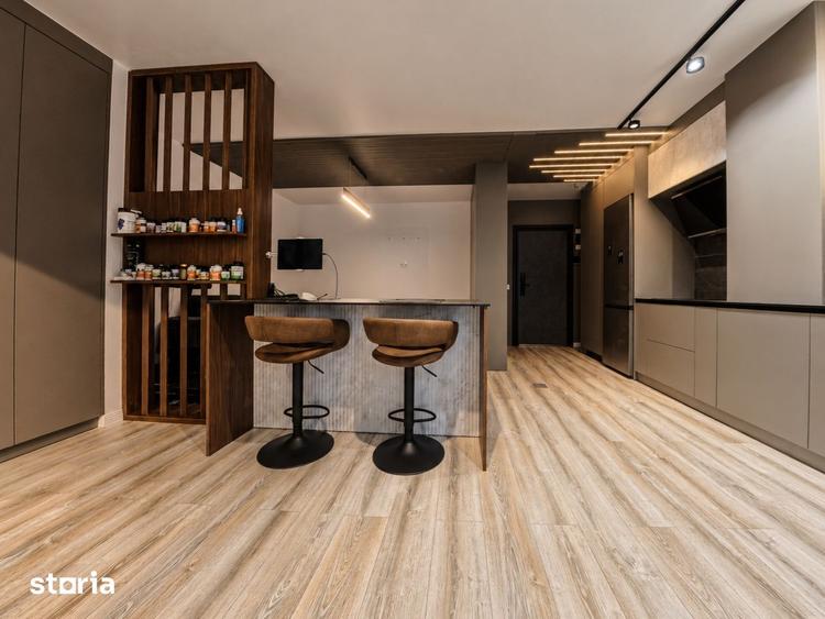 Apartament cu 3 camere decomandat, mobilat în Mioriței