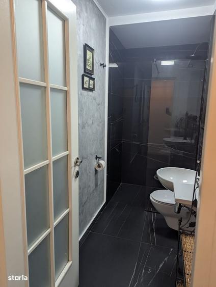 Casă cu 4 camere în Străulești