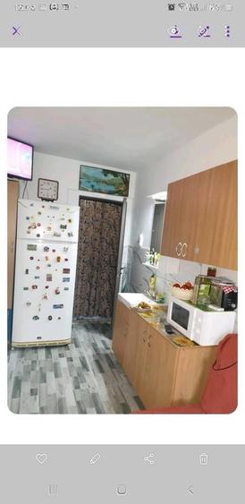 Apartament cu 3 camere în Dâmbovița