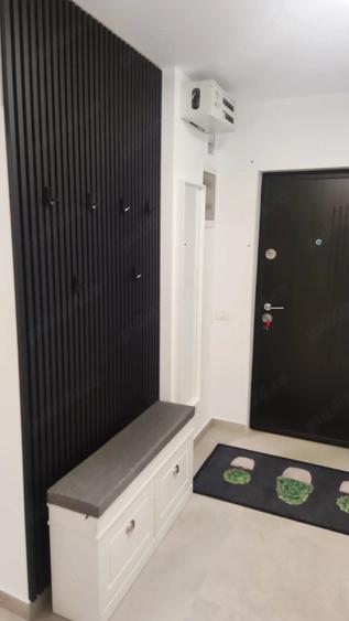 Apartament cu 2 camere decomandat în 1 Mai