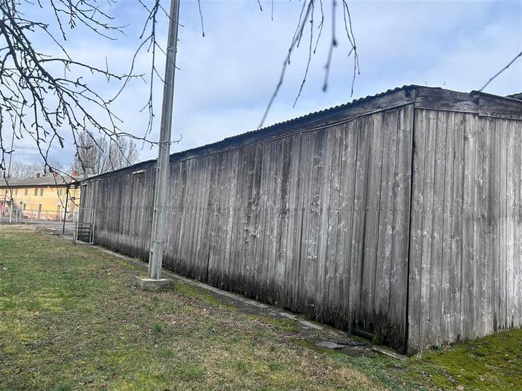 Spațiu industrial, de 930 mp, în Exterior Est
