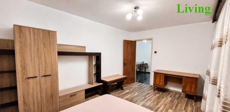 Apartament cu 3 camere decomandat în Lujerului