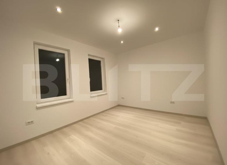 Duplex cu 4 camere cu Canalizare în Moșnița Nouă