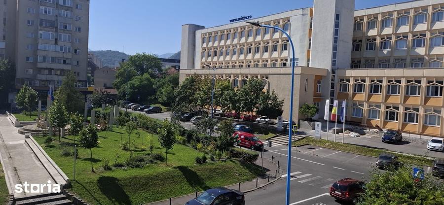 Apartament 3 camere situat in Bulevardul Grivitei, mobilat si utilat! - 18