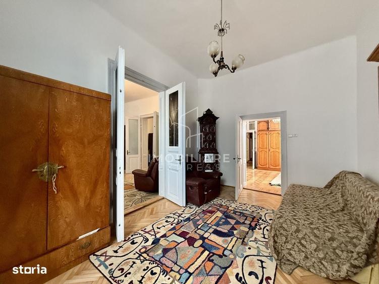 Apartament cu 4 camere în Gruia