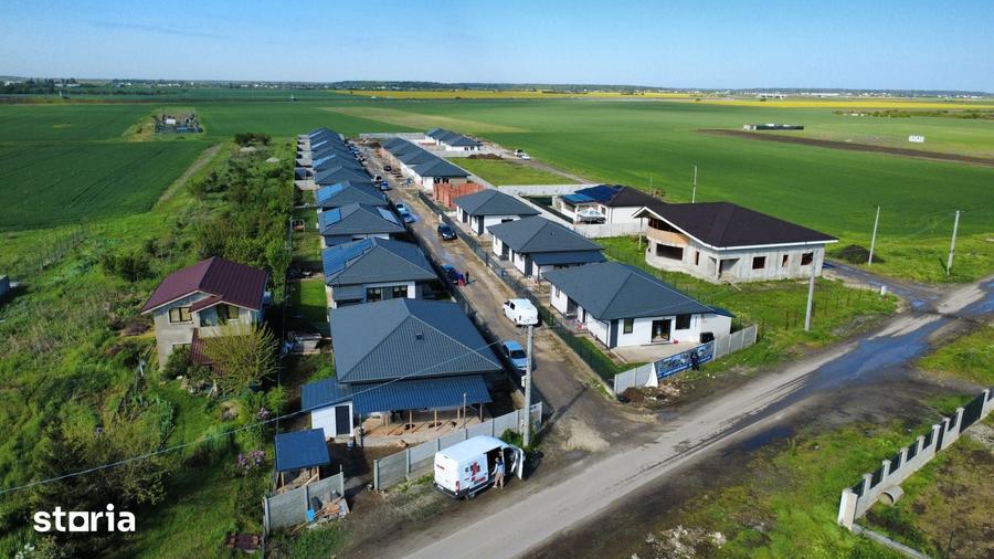 Casă cu 4 camere cu Teren 411 Mp în Clinceni