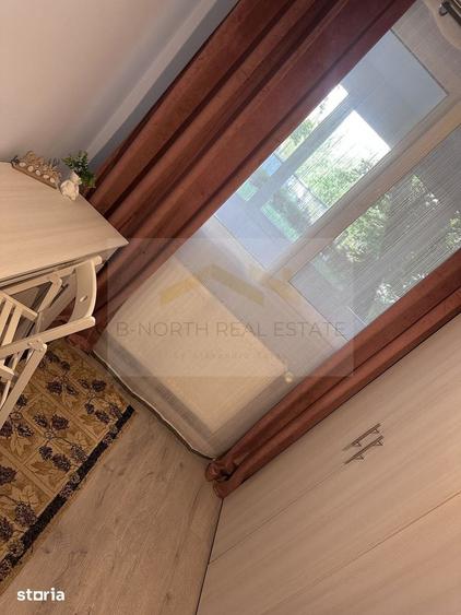 Apartament cu 4 camere decomandat, mobilat în Titan