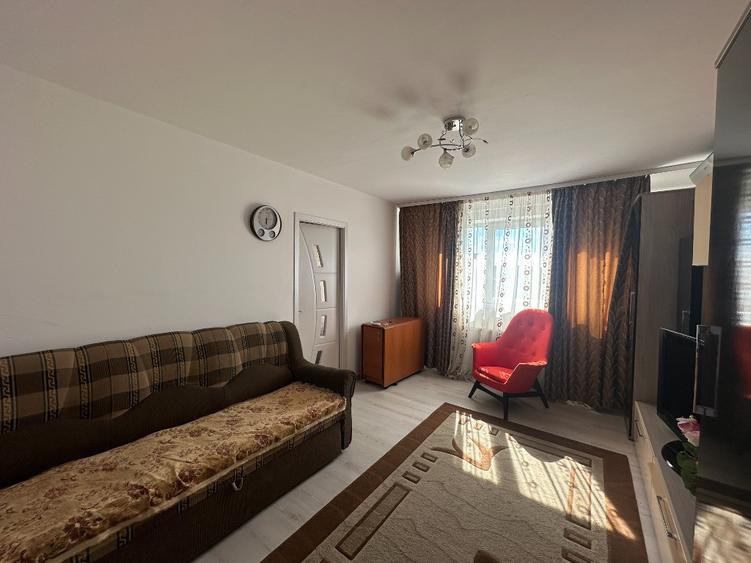 Apartament cu 2 camere nedecomandat în Malu Roșu