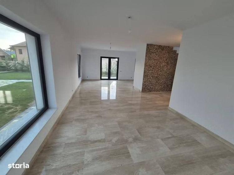 Casă cu 4 camere decomandat în Apahida