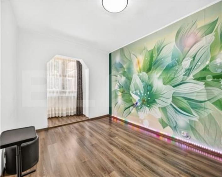Apartament cu 2 camere semidecomandat, mobilat în Tractorul