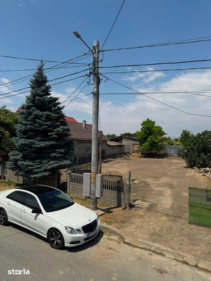 Teren de 486 mp, în Central
