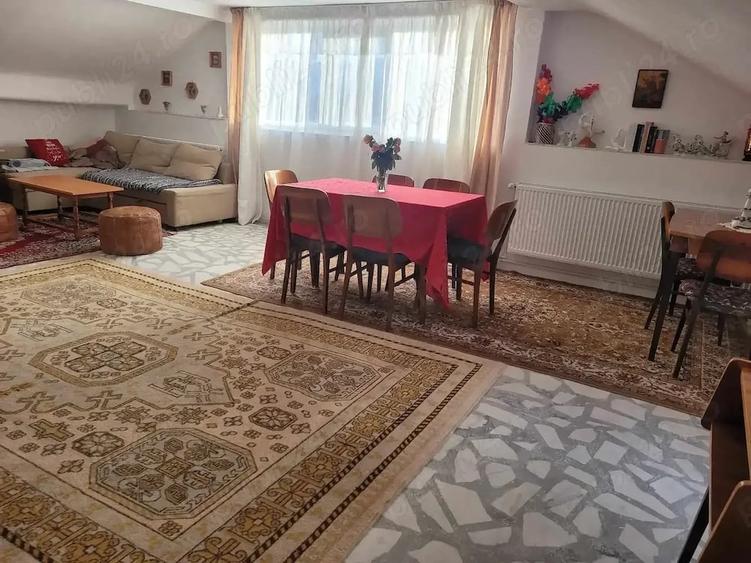 Casă cu Teren 5200 Mp în Băiculești