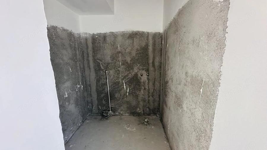 Casă cu 7 camere cu Teren 225 Mp în Chiajna