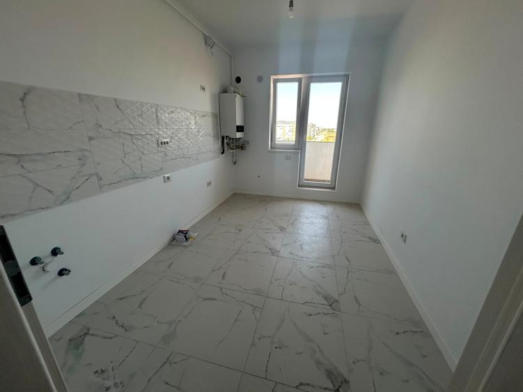 Apartament cu 2 camere decomandat în Berceni