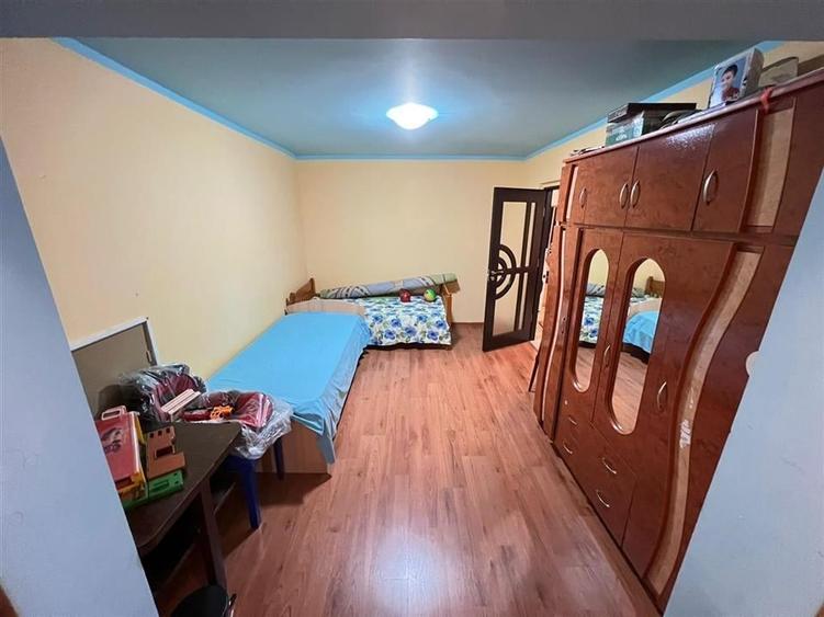 Apartament cu 2 camere decomandat, mobilat în Gară