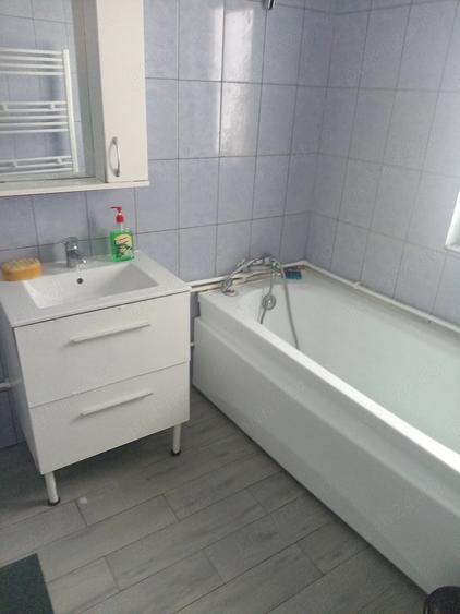 Casă cu 3 camere cu Teren 183 Mp în Central