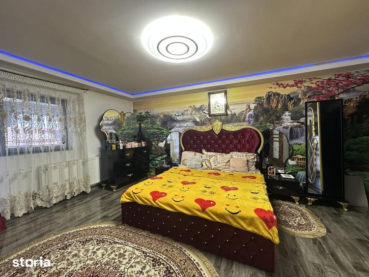 Casă cu 4 camere cu Teren 354 Mp în Târgșoru Vechi