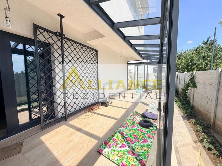 Casă individuală cu 5 camere cu Canalizare în Berceni