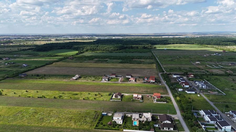 Teren Construcții intravilan de 956 mp, în Moșnița Nouă
