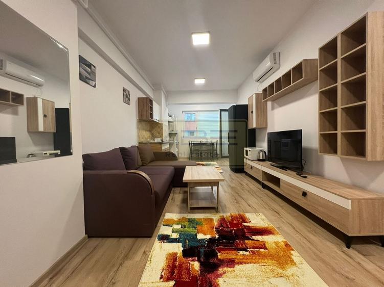 Apartament cu 2 camere semidecomandat, mobilat în Gară