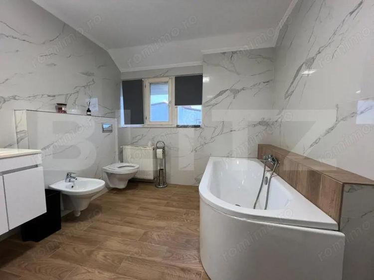 Casă cu Teren 325 Mp în 7 Noiembrie