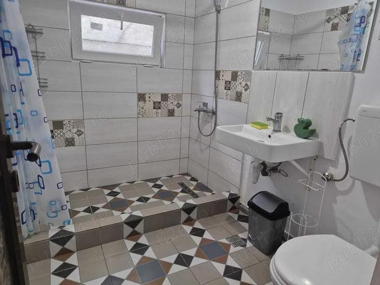 Casă cu 6 camere cu Teren 260 Mp în Berceni