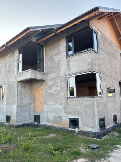 Casă cu Teren 600 Mp în Ștefăneștii de Sus