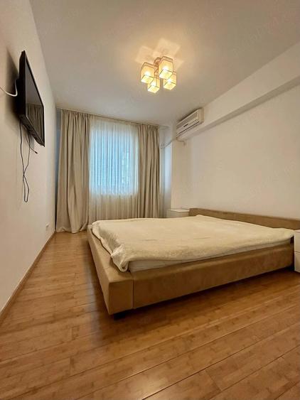 Apartament cu 3 camere decomandat în Dorobanți