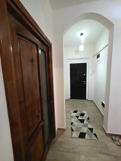 De vanzare apartament cu 3 camere si 2 balcoane, 89mp, mobilat, zona Restaurantului Bradu - 7
