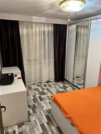 Apartament cu 3 camere decomandat, mobilat în Dristor