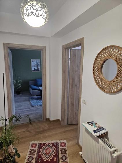 Apartament cu 2 camere decomandat în Lacul Morii
