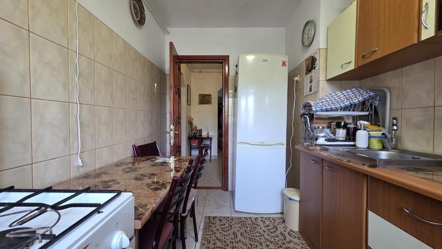 Vand apartament cu 3 camere - 3