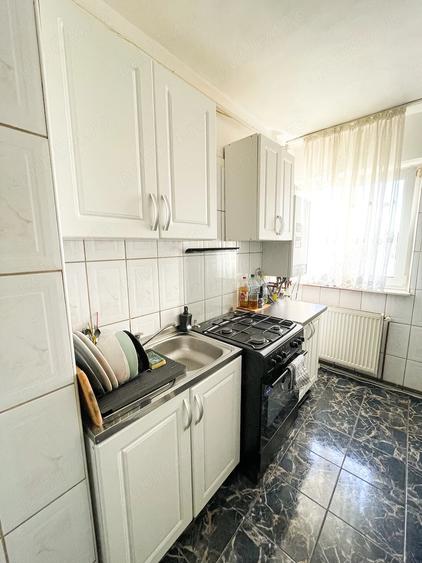 Apartament cu 3 camere decomandat în Nord