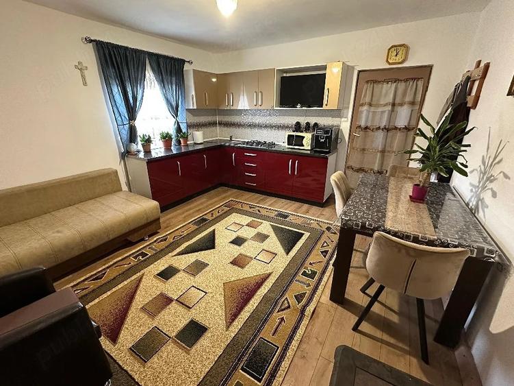 Casă cu Teren 326 Mp în Șimian