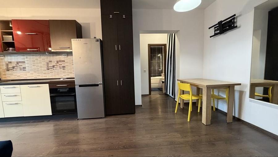 Apartament cu 2 camere decomandat în Valea Lupului