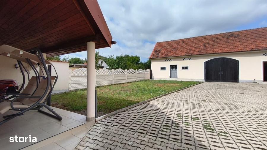 Casă cu 3 camere cu Teren 543 Mp în Ilia