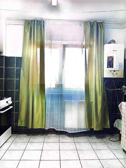 Apartament cu 2 camere semidecomandat în Micălaca
