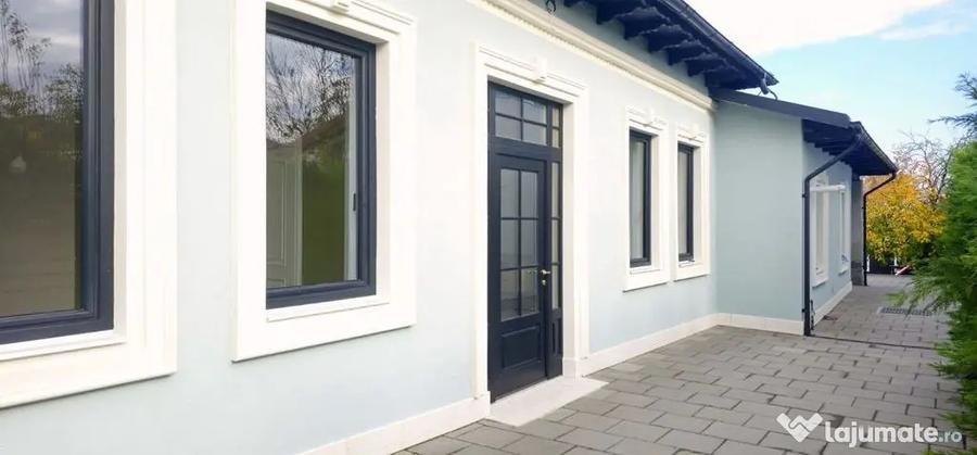 Casă cu 2 camere cu Teren 200 Mp în Central