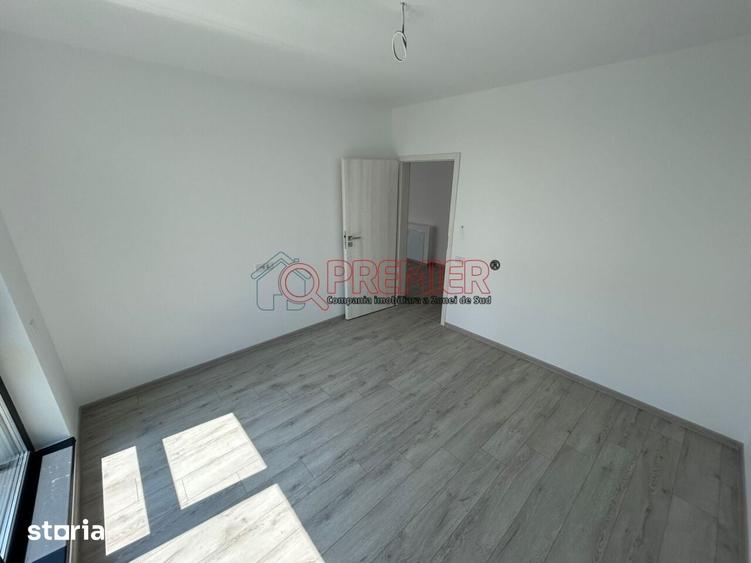 Apartament cu 2 camere în Apărătorii Patriei
