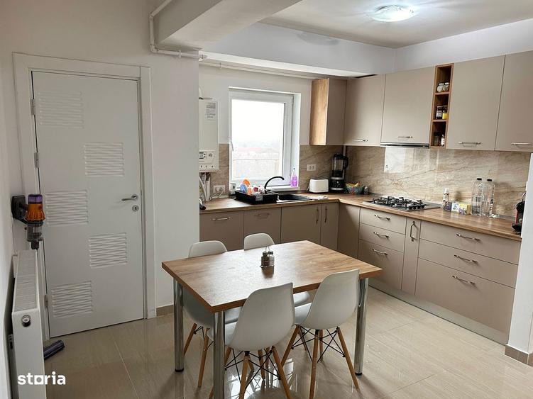 Apartament cu 2 camere, mobilat în Colentina