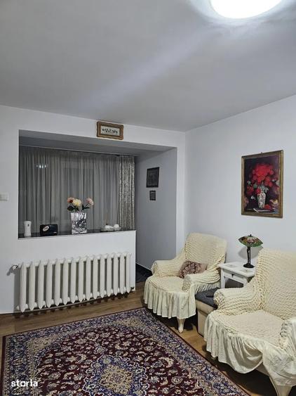 Apartament cu 2 camere decomandat, mobilat în Drumul Taberei — fotografia 2