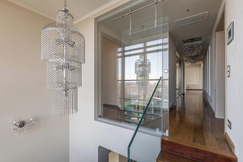 AMAZING PENTHOUSE - LAKE VIEW - 20