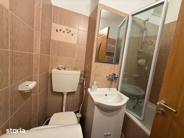 Apartament cu 2 camere în Micro 14