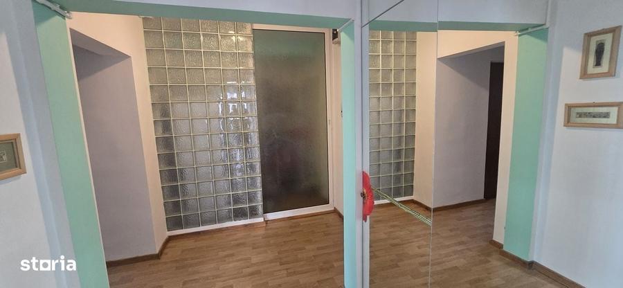 Apartament cu 2 camere în Sat Vacanță