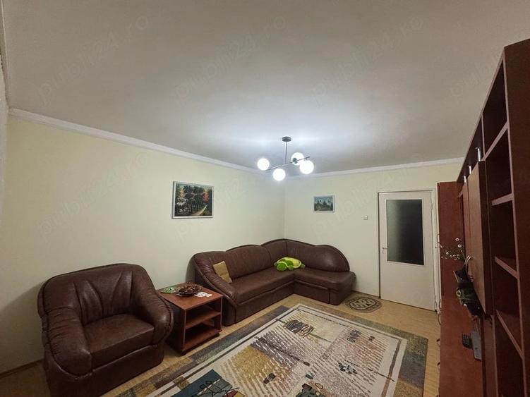 Apartament cu 2 camere semidecomandat în Vest