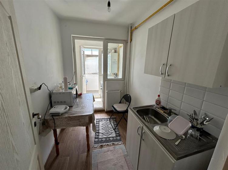 Garsonieră decomandată, mobilată în Ultracentral